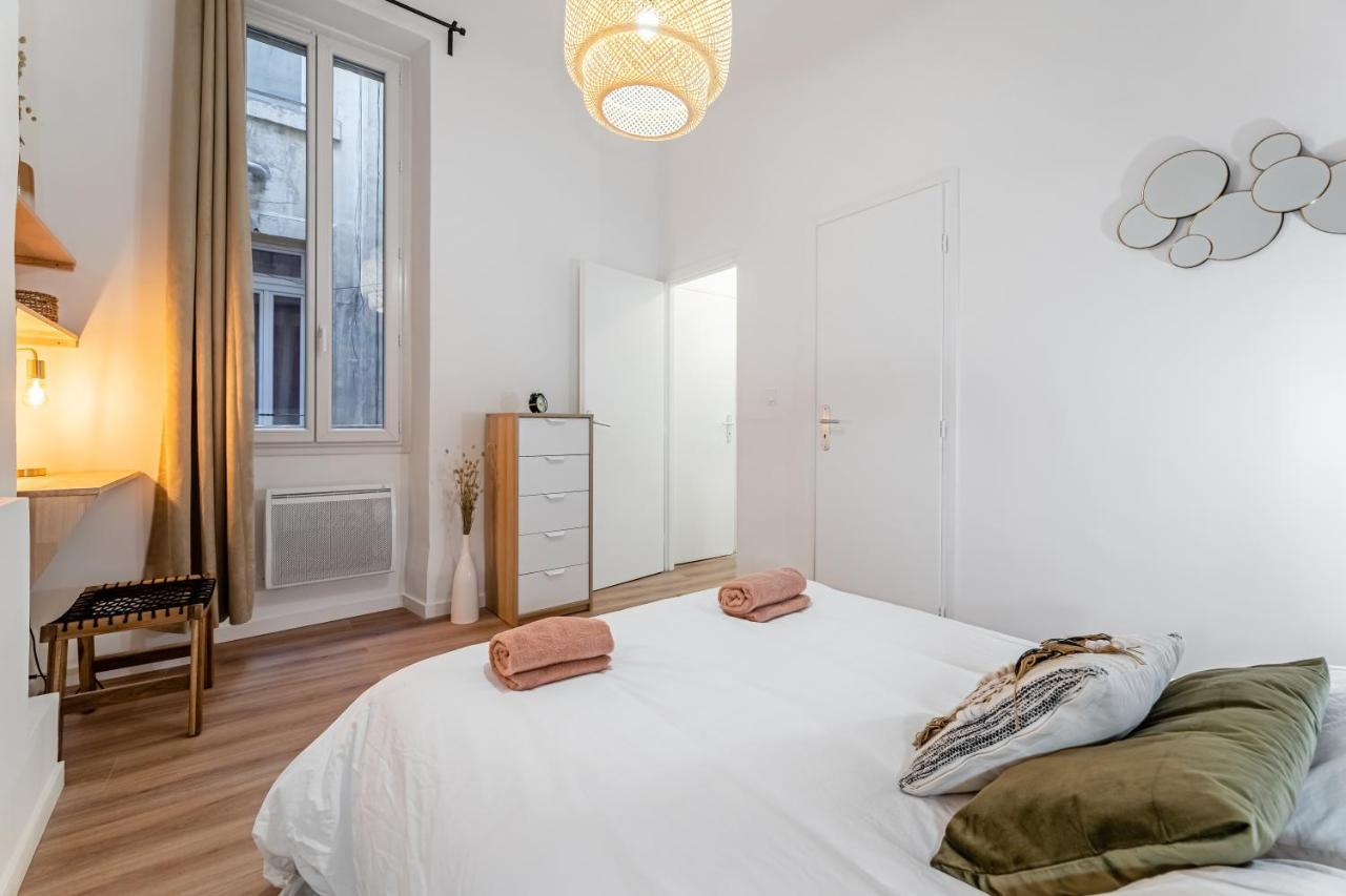 T3 Tout Confort, Moderne, En Centre Ville Marseille Exterior photo
